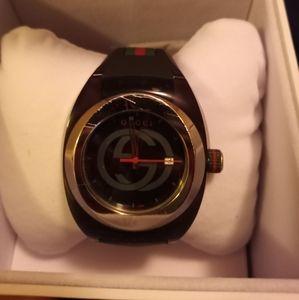 Men's Gucci Watch with rubber band